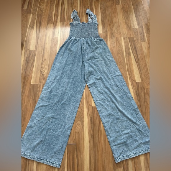 🟣Blue Smocked Jumpsuit🟣 - Picture 5 of 10